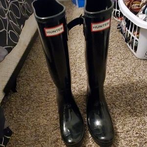 Black hunter duck boots